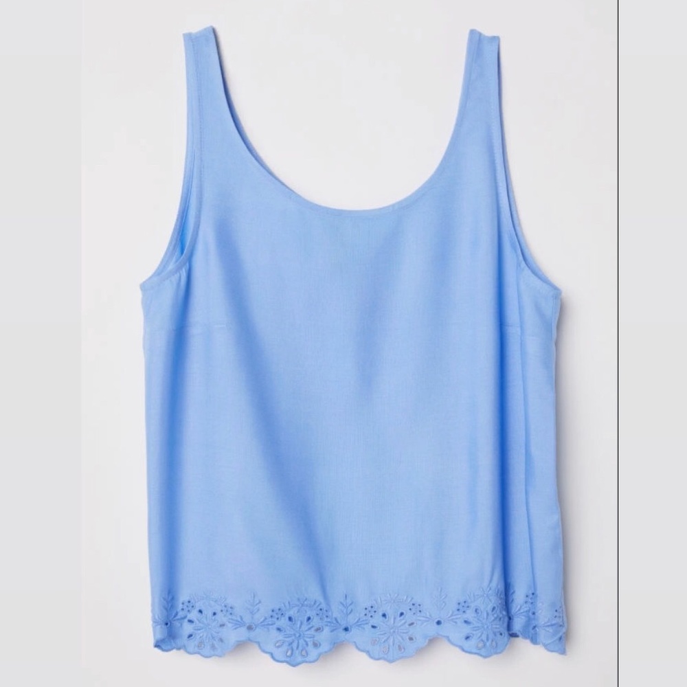 Blue sleeveless chic top XS